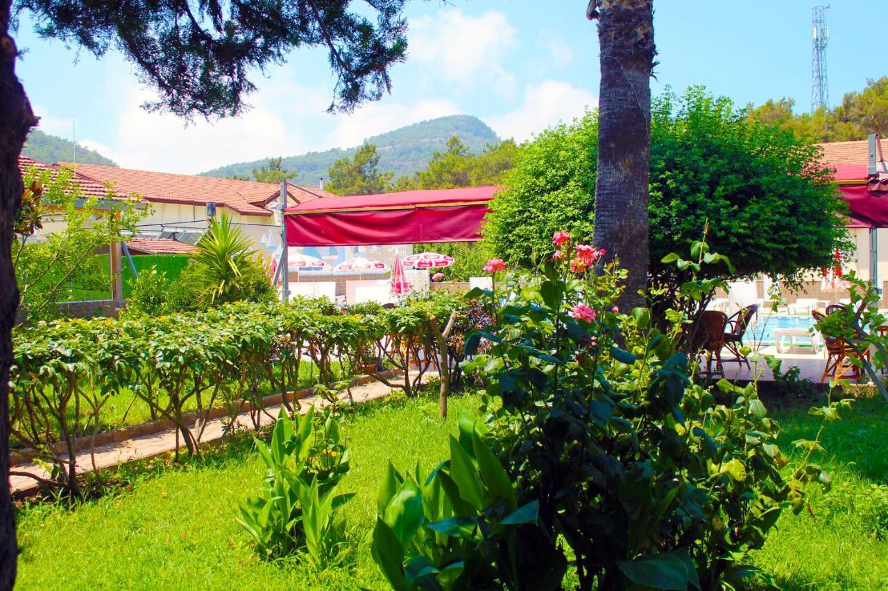 Carmina Hotel Ovacık Exterior foto