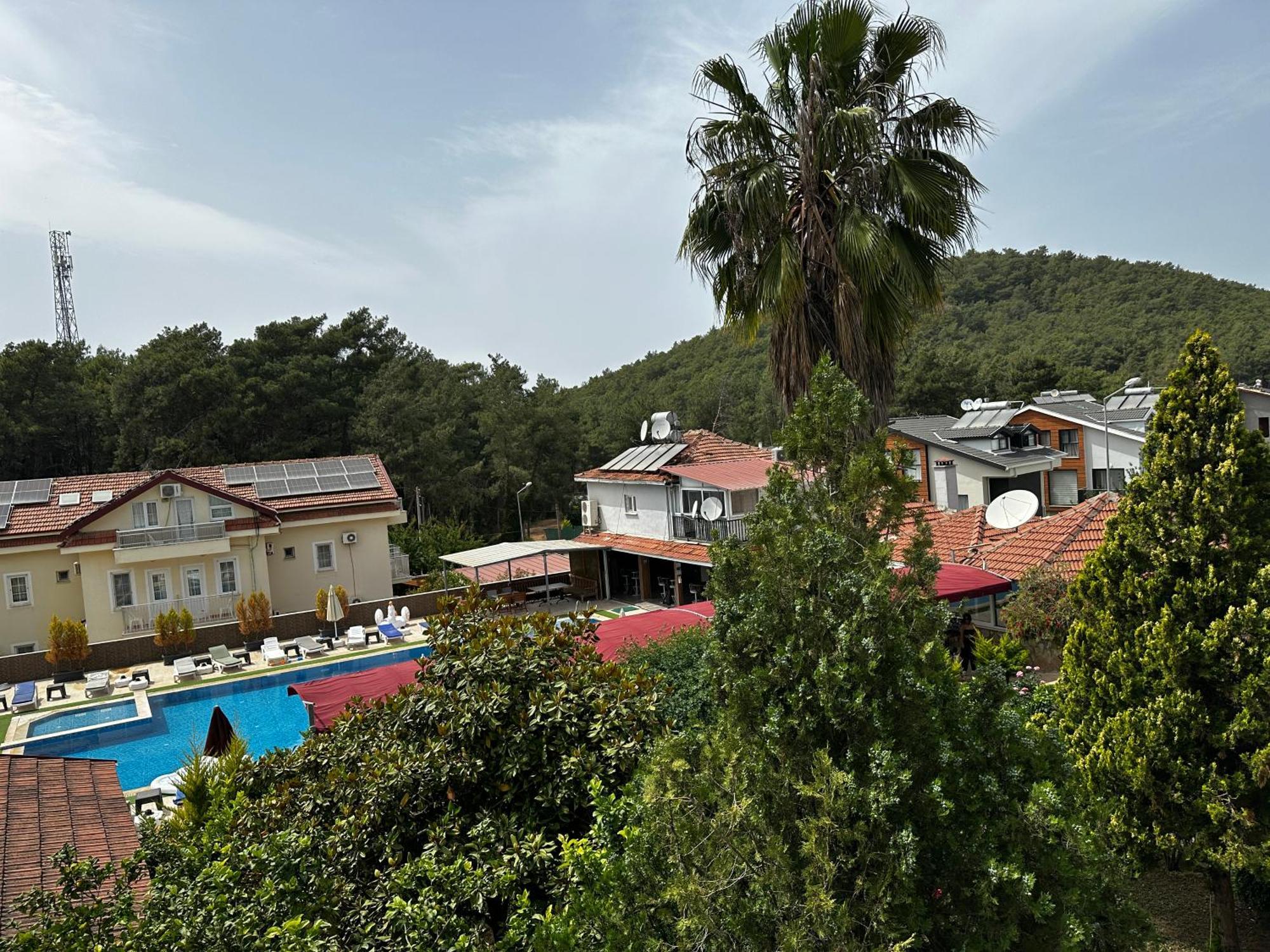 Carmina Hotel Ovacık Exterior foto